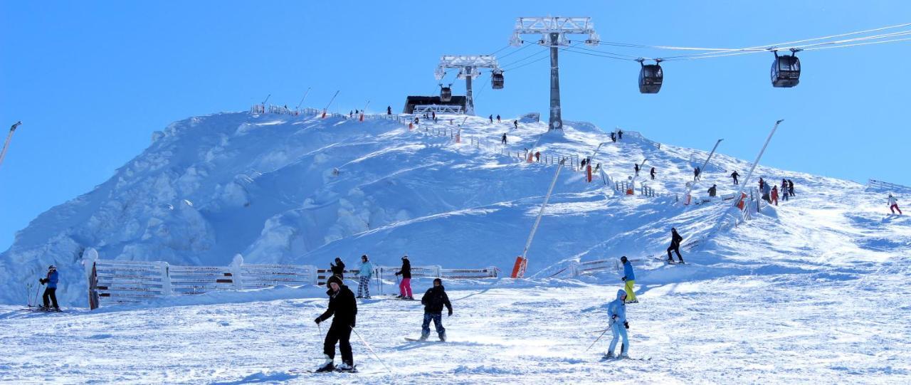 Ademi Apartments Smrečany エクステリア 写真